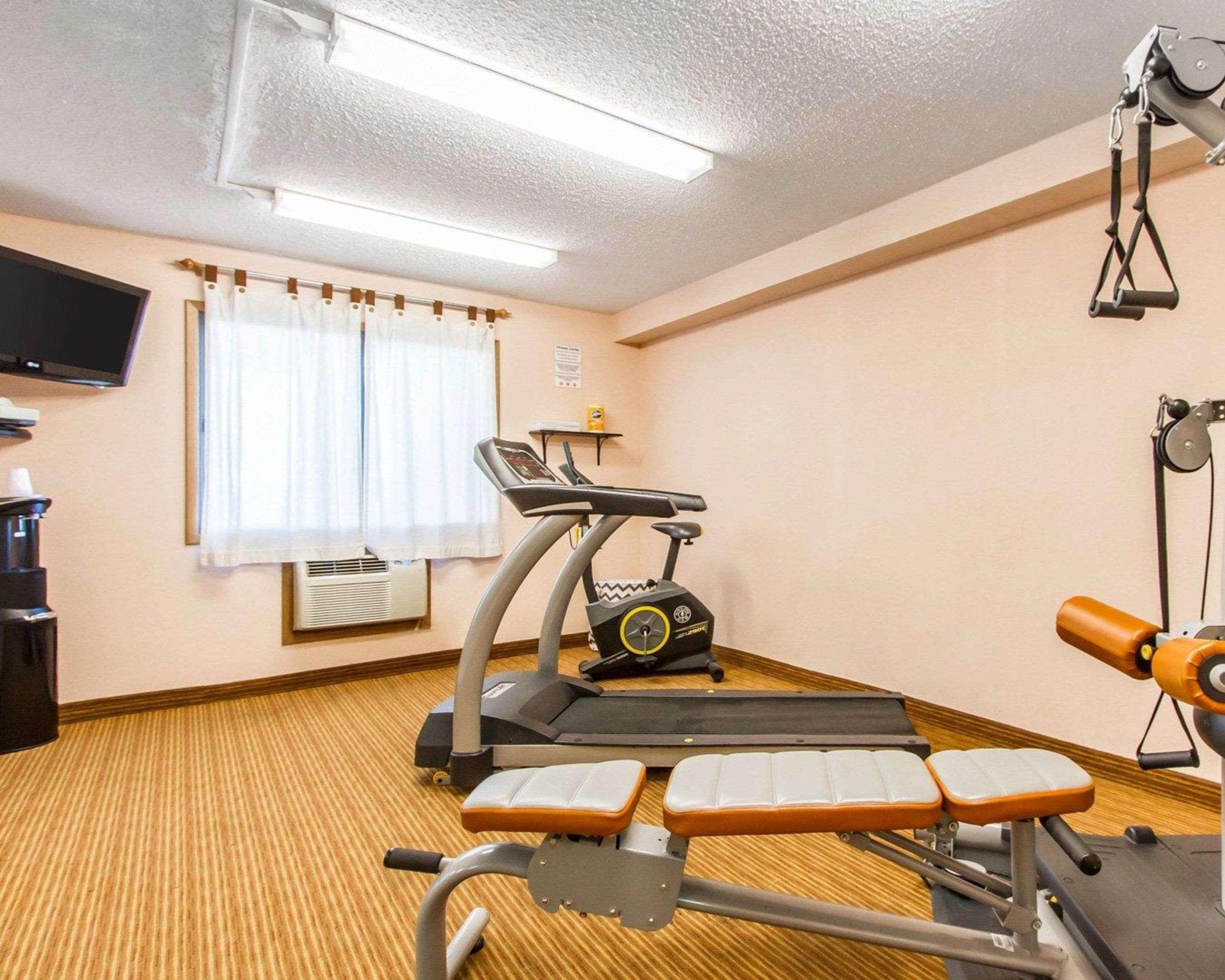 Quality Inn & Suites Ottumwa North Екстер'єр фото